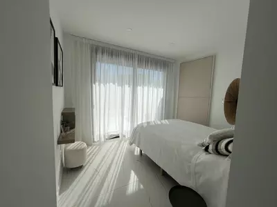 Middle Floor Apartment in Casares