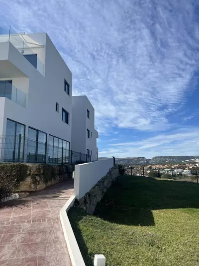 Middle Floor Apartment in Casares