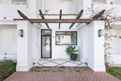 Ground Floor Apartment in Nueva Andalucía