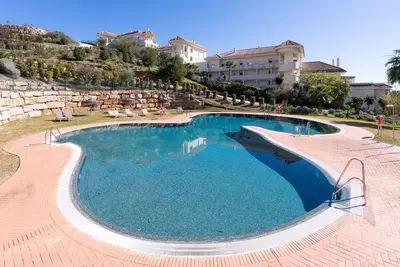 Ground Floor Apartment in Nueva Andalucía