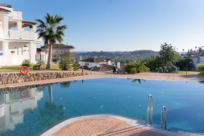 Ground Floor Apartment in Nueva Andalucía