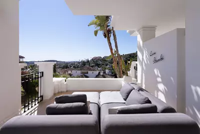 Ground Floor Apartment in Nueva Andalucía
