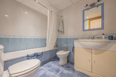 Middle Floor Apartment in Guadalmina Alta