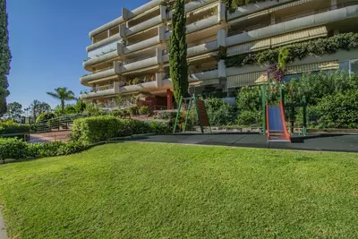 Middle Floor Apartment in Guadalmina Alta