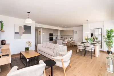 Middle Floor Apartment in Estepona