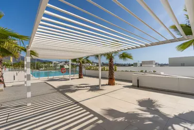Middle Floor Apartment in Estepona