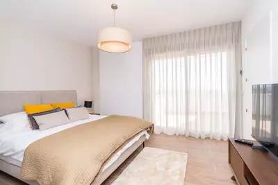 Middle Floor Apartment in Estepona