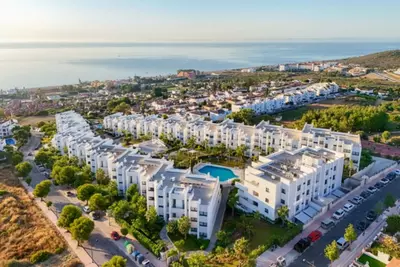 Middle Floor Apartment in Manilva