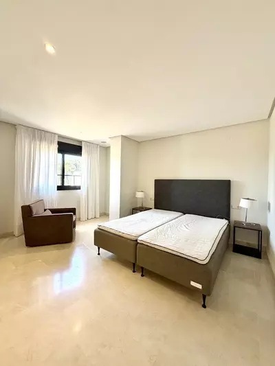 Top Floor Apartment in Puerto Banús