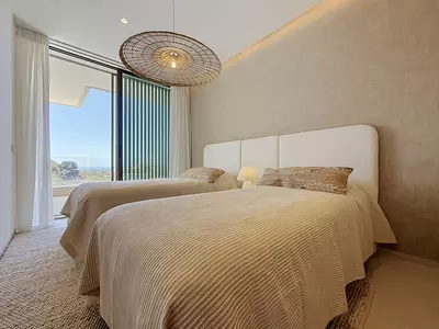 Middle Floor Apartment in Benahavís