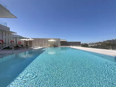 Middle Floor Apartment in Benahavís