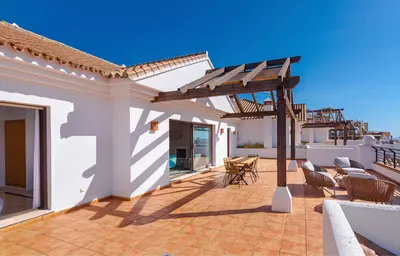 Penthouse in Casares Playa
