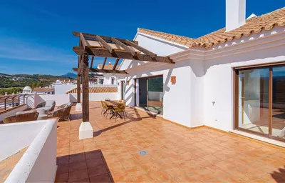 Penthouse in Casares Playa