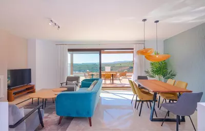 Penthouse in Casares Playa