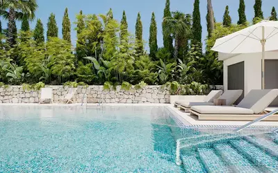 Middle Floor Apartment in Estepona