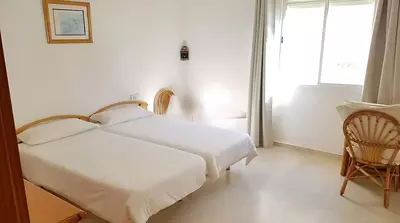 Middle Floor Apartment in Estepona