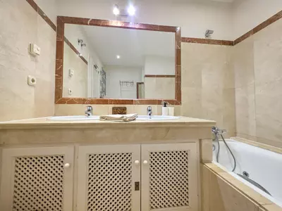 Ground Floor Apartment in Casares Playa