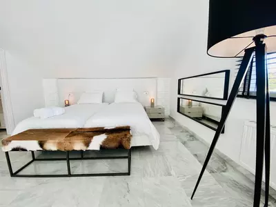 Semi-Detached House in Guadalmina Baja