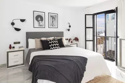 Middle Floor Apartment in Puerto Banús