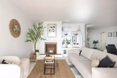 Middle Floor Apartment in Puerto Banús
