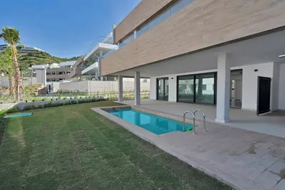 Ground Floor Apartment in Marbella