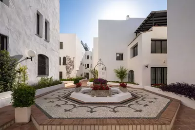 Middle Floor Apartment in Puerto Banús