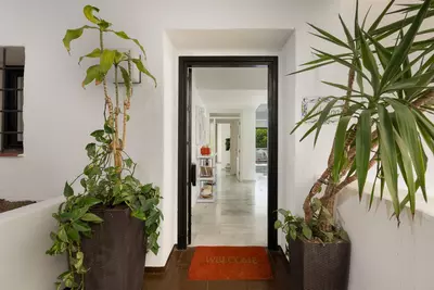Middle Floor Apartment in Puerto Banús