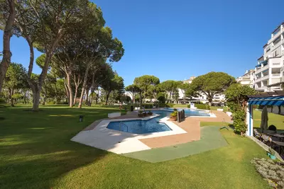 Middle Floor Apartment in Puerto Banús