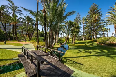 Middle Floor Apartment in Puerto Banús