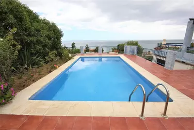 Detached Villa in Estepona