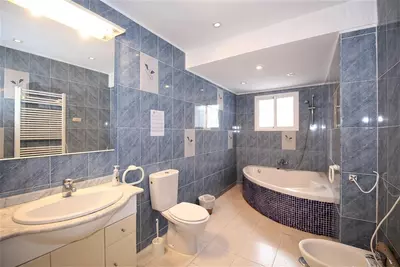 Detached Villa in Estepona
