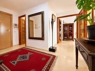 Middle Floor Apartment in Marbella