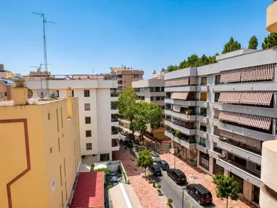 Middle Floor Apartment in Marbella