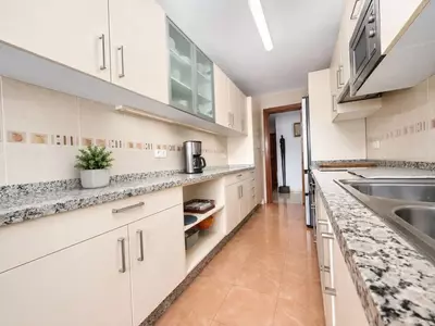 Middle Floor Apartment in Marbella