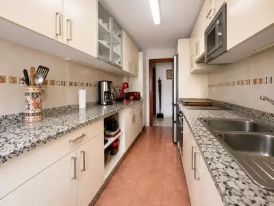 Middle Floor Apartment in Marbella
