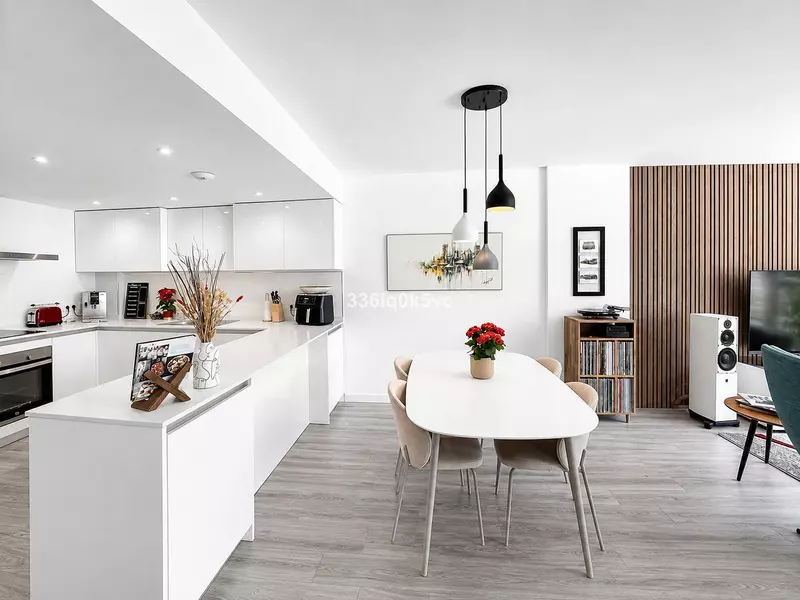 Top Floor Apartment in Benahavís