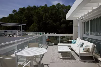 Top Floor Apartment in Benahavís