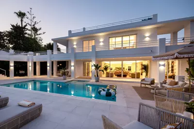 Detached Villa in Nueva Andalucía