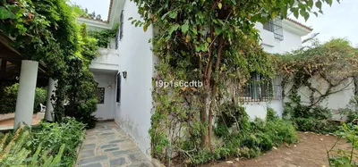 Detached Villa in Marbella