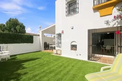 Semi-Detached House in Casares Playa