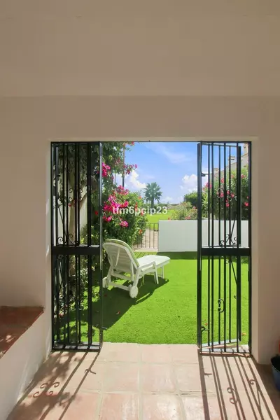 Semi-Detached House in Casares Playa