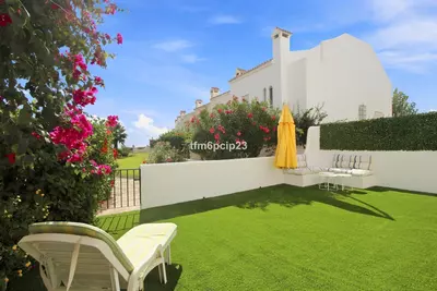 Semi-Detached House in Casares Playa