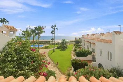 Semi-Detached House in Casares Playa