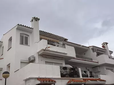 Top Floor Apartment in Manilva