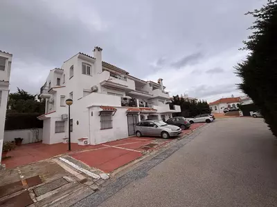 Top Floor Apartment in Manilva