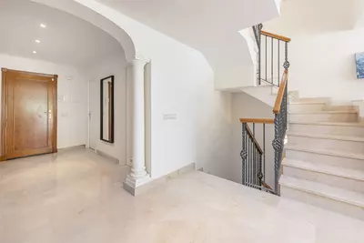 Townhouse in Nueva Andalucía