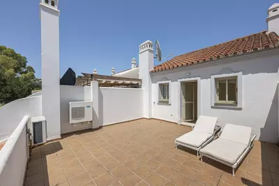 Townhouse in Nueva Andalucía