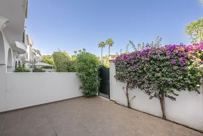 Townhouse in Nueva Andalucía