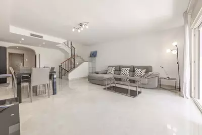 Townhouse in Nueva Andalucía
