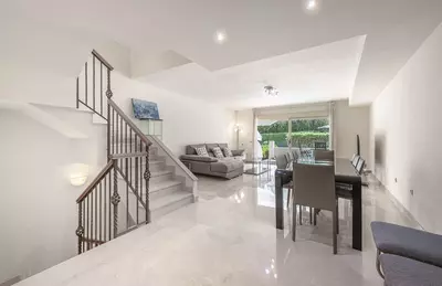 Townhouse in Nueva Andalucía
